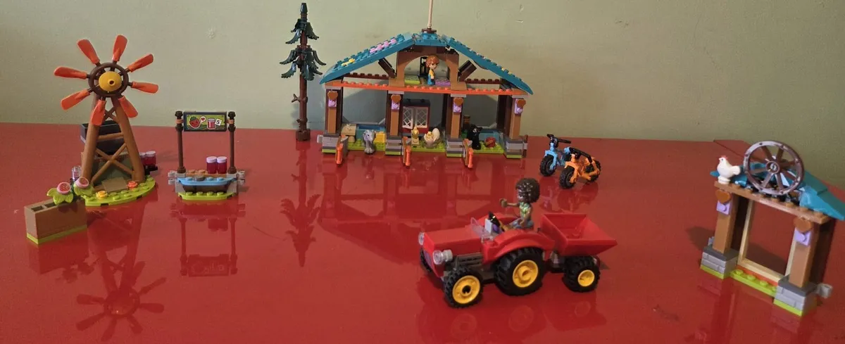 Lego friends farm set - Image 1