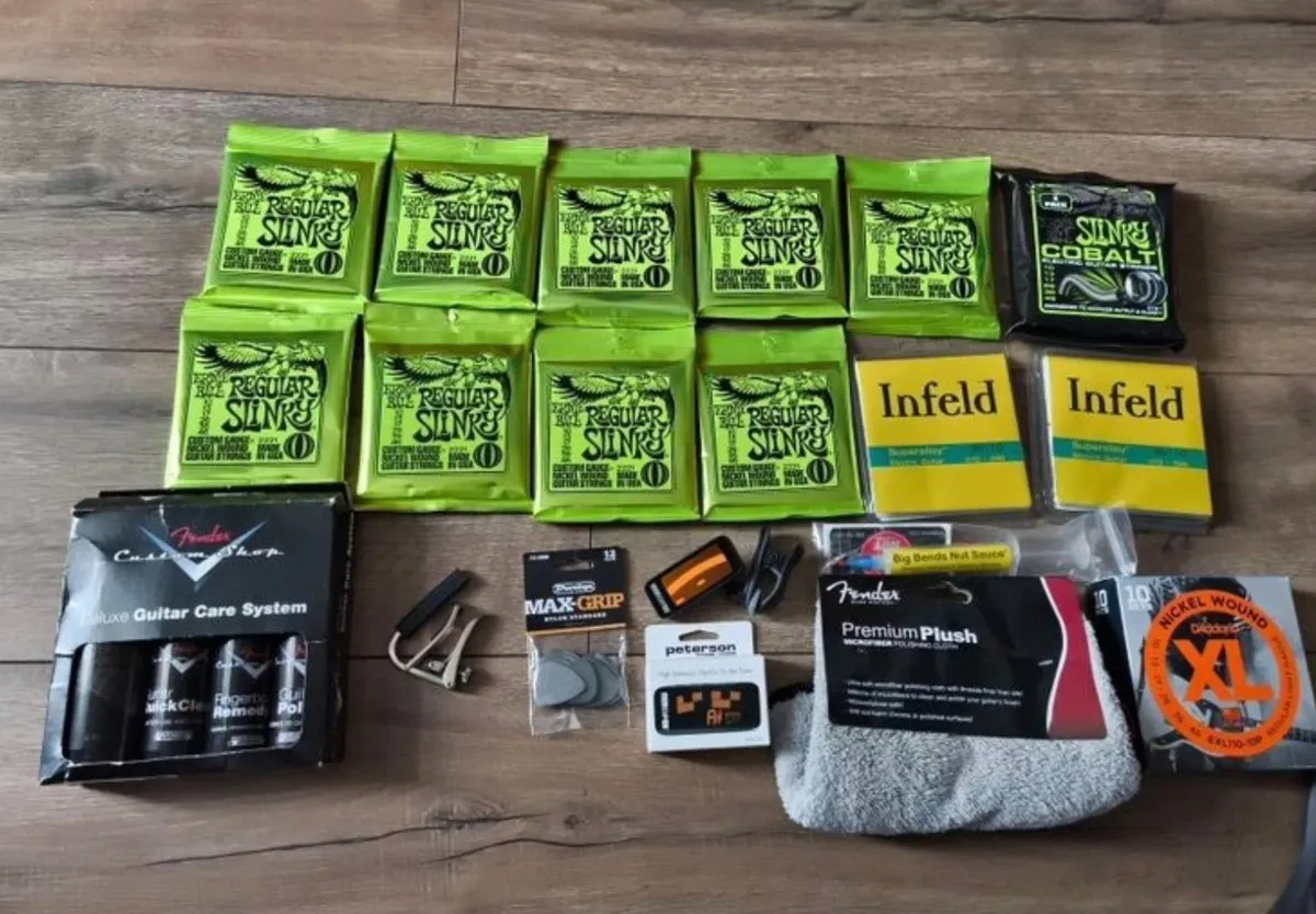 TC ELECTRONIC NOVA SYSTEM & GUITAR ACC BUNDLE - Image 2