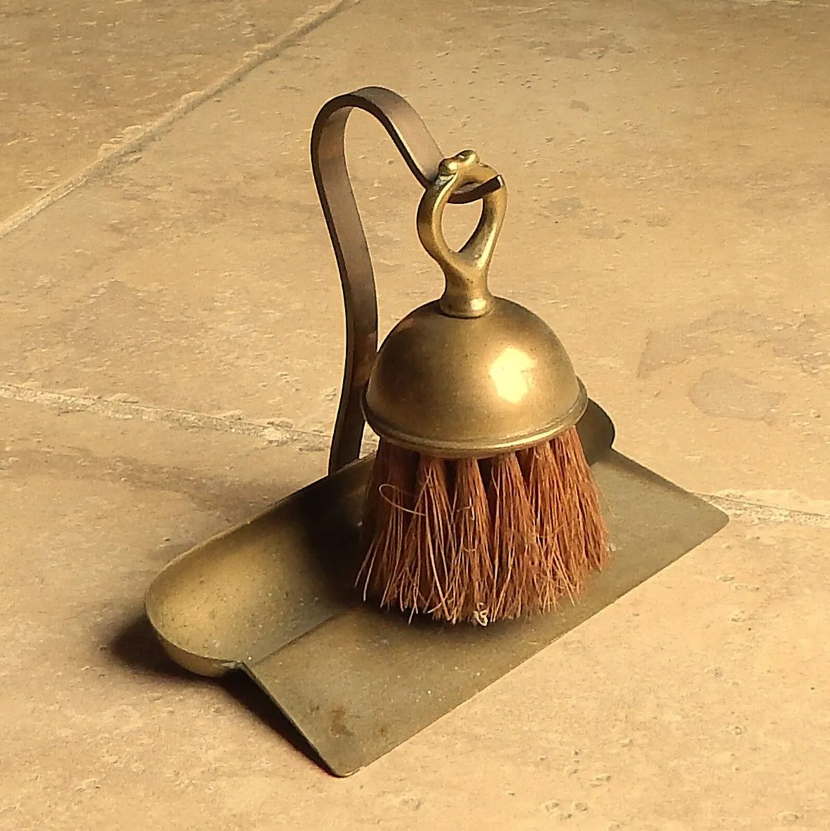 Vintage Small Peerage Brass Crumb Catcher & Brush - Image 1