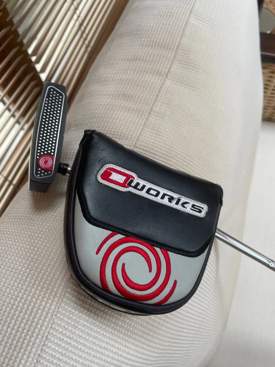 Odyssey O Works #7 Putter 34 inch. - Image 1