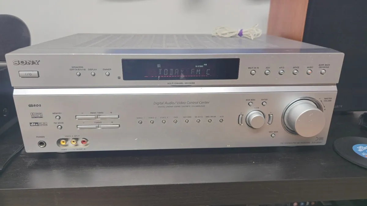 Sony 7.1 theatre system surround sound - Image 2