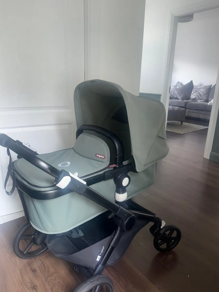 Bugaboo Fox Forest Green. Co Dublin - Image 1