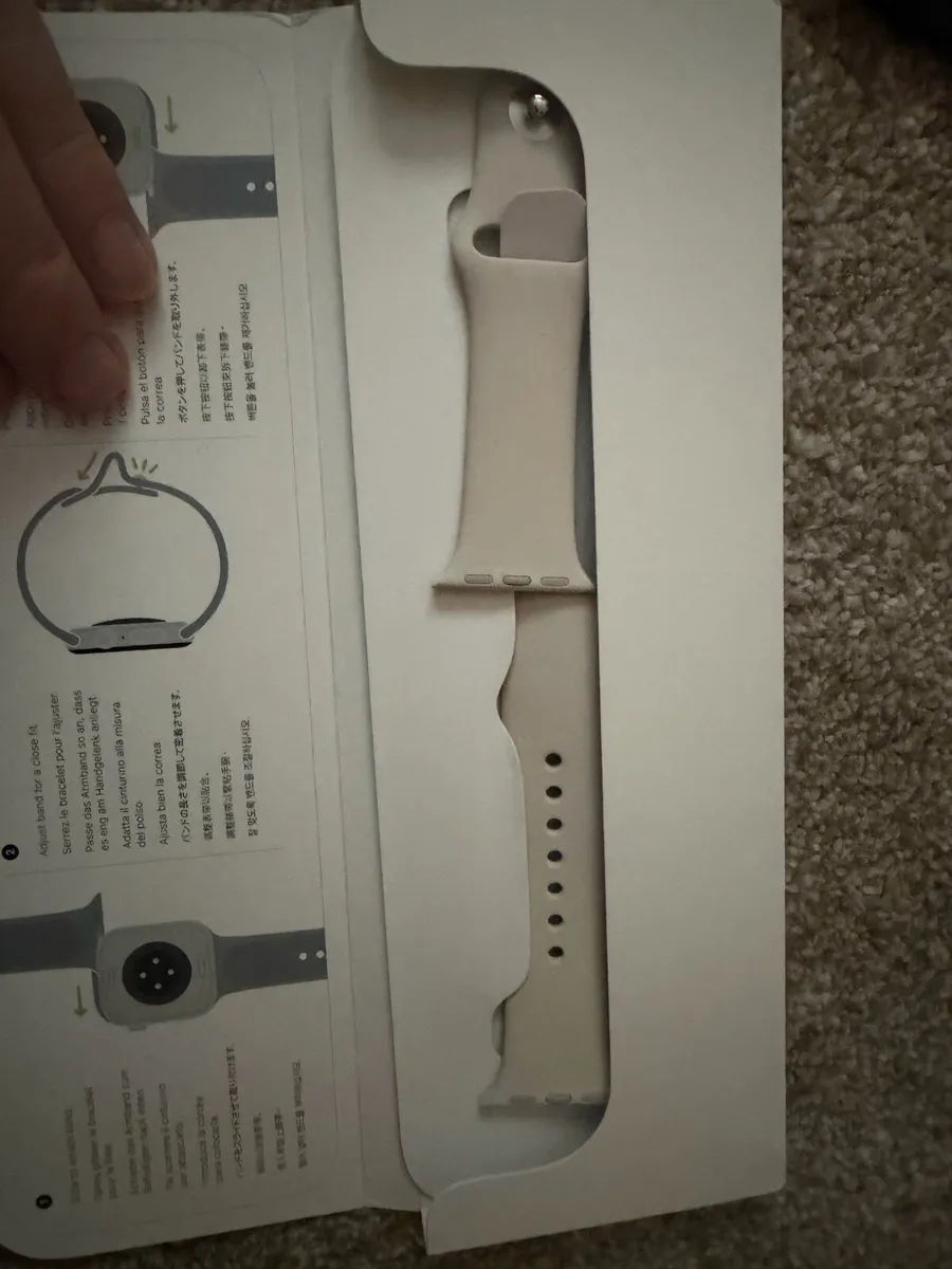 Apple watch - Image 4