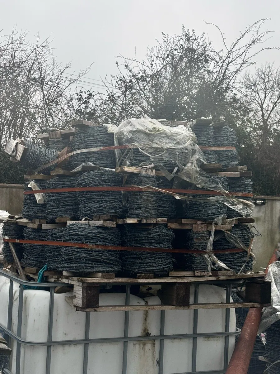 liquidation sale barbed wire - Image 4