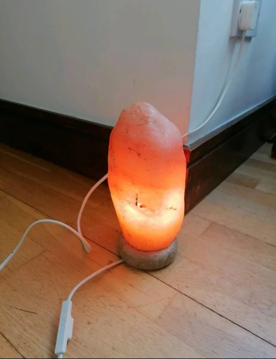 Himalayan Salt Lamp - Image 2