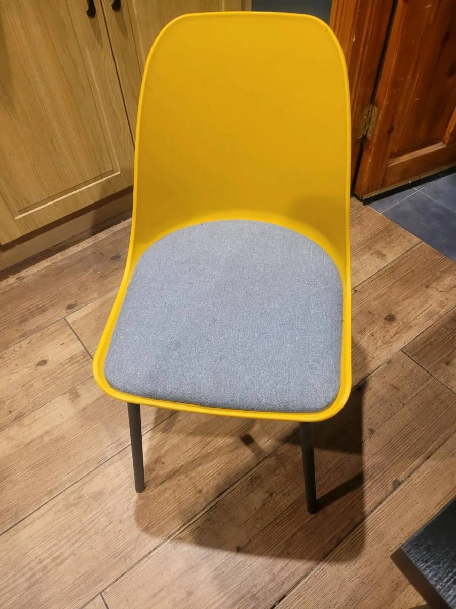 Table & 4 Chairs - Image 2