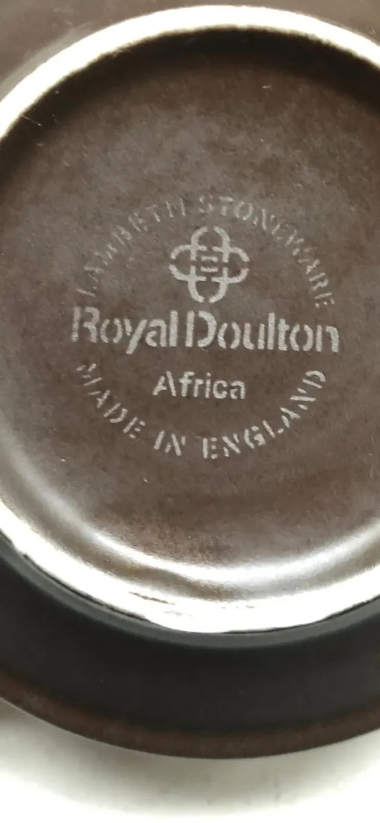 Mid century royal doulton africa - Image 4
