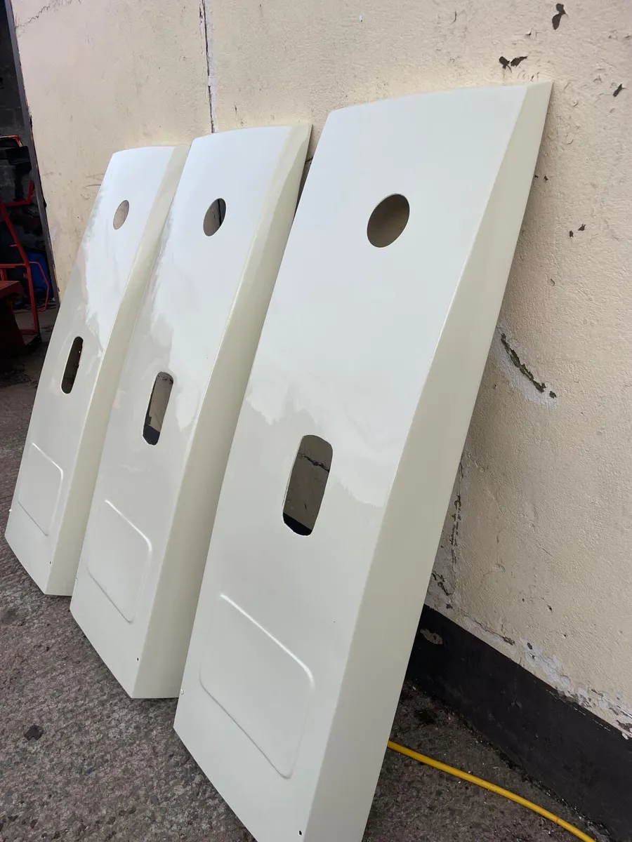 European Lamborghini  956 Bonnets - Image 1