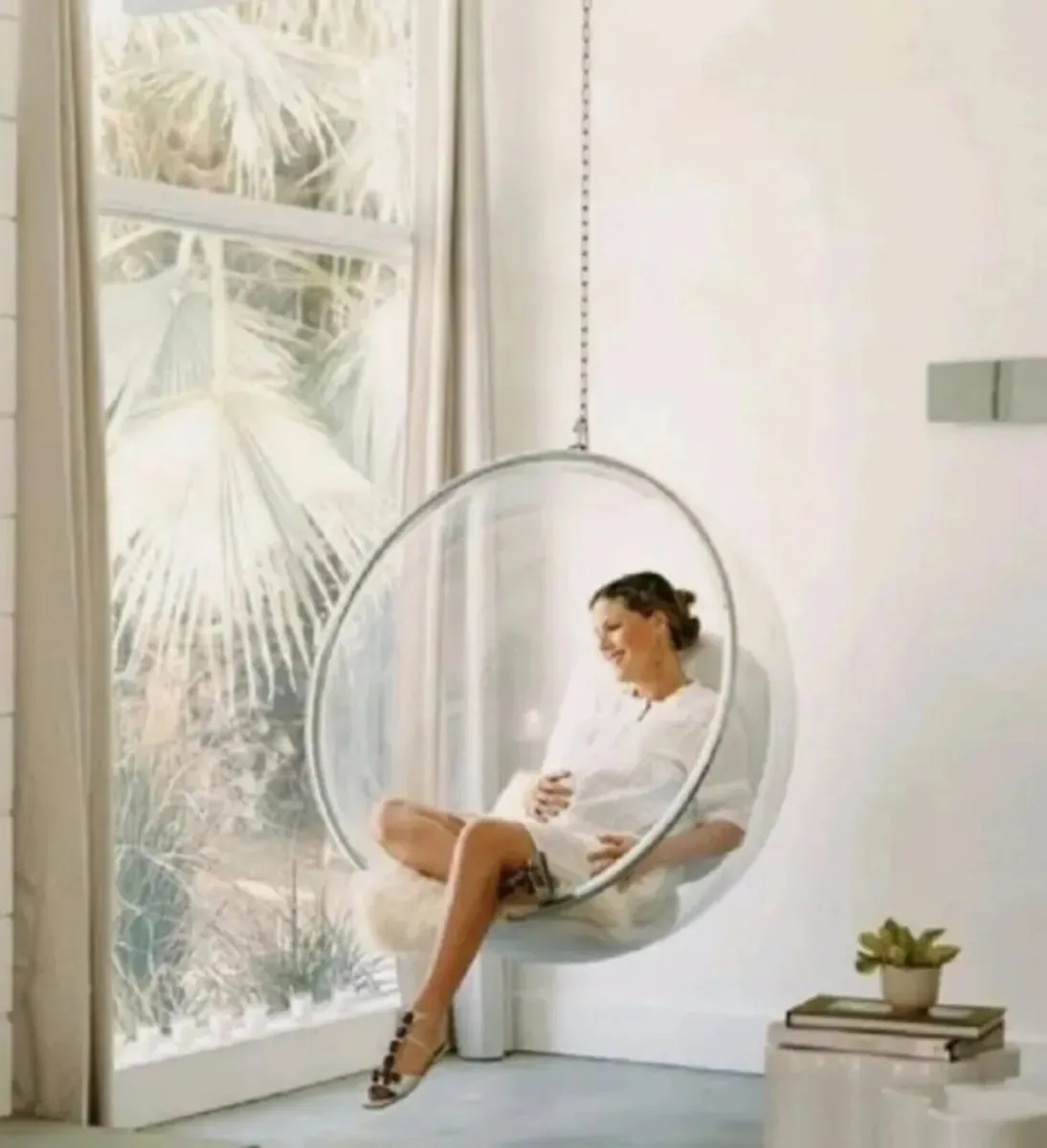 Hanging Bubble Chair - Image 1