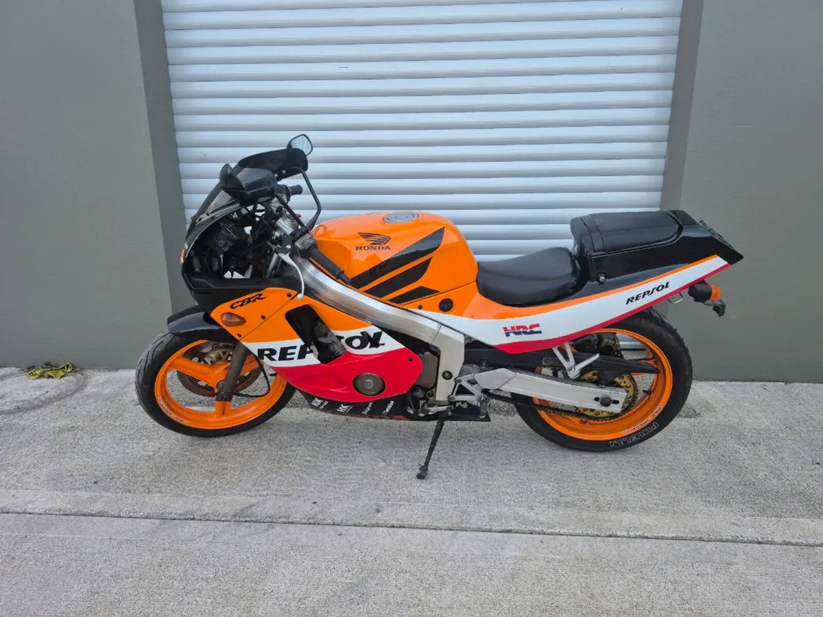 Honda cbr 250 mc19 - Image 4