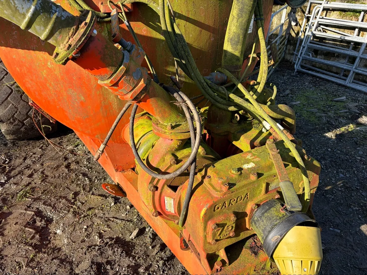 Slurry tanker - Image 4