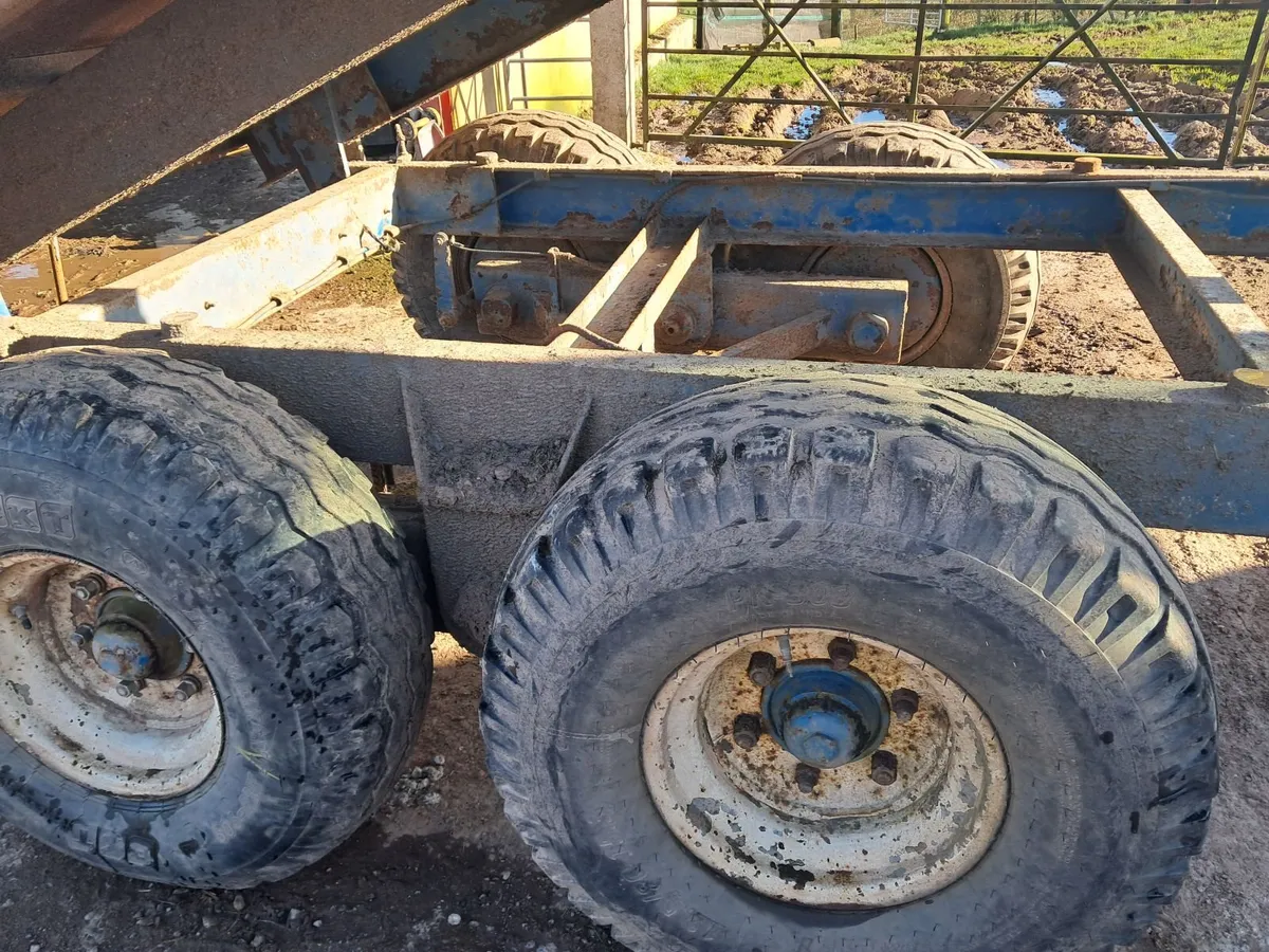 Tipping trailor - Image 4