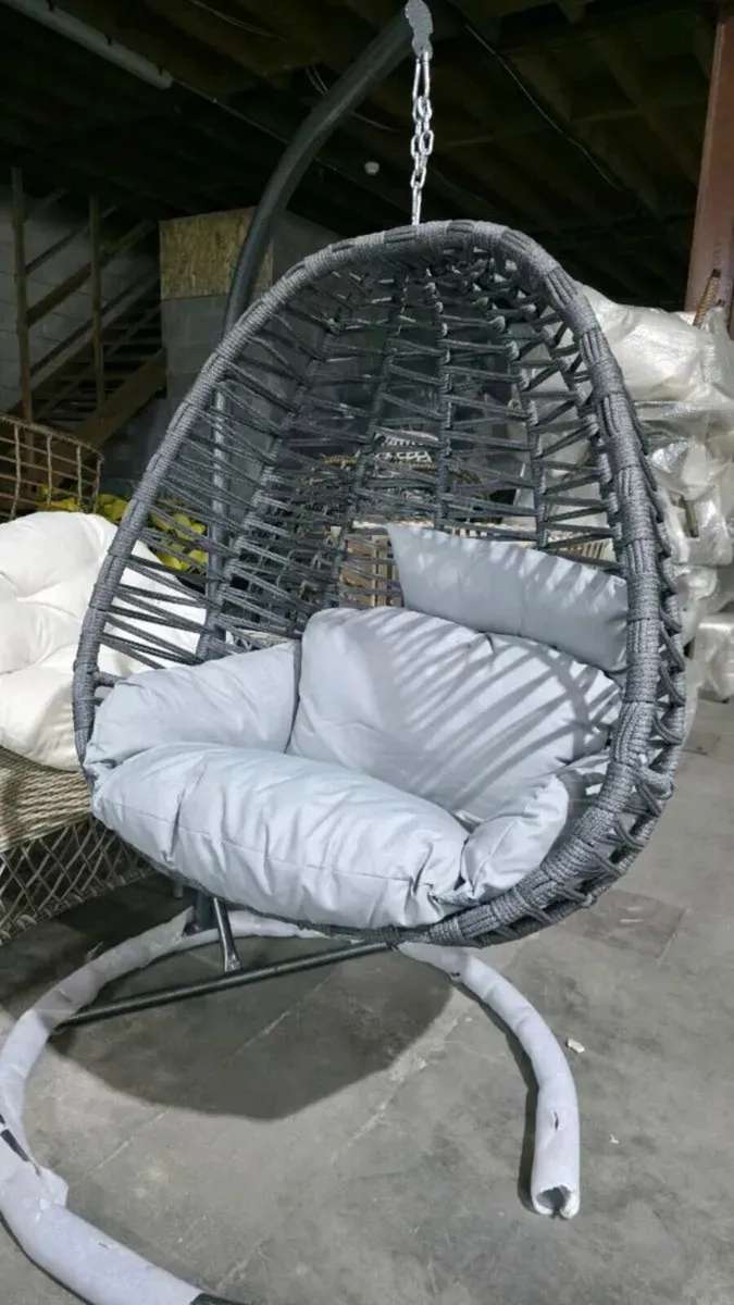 Egg Chair brand new Braided Rope Hanging Egg Chair - Image 2