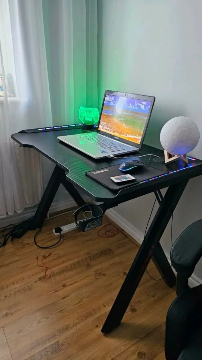 Gaming desk - Image 4