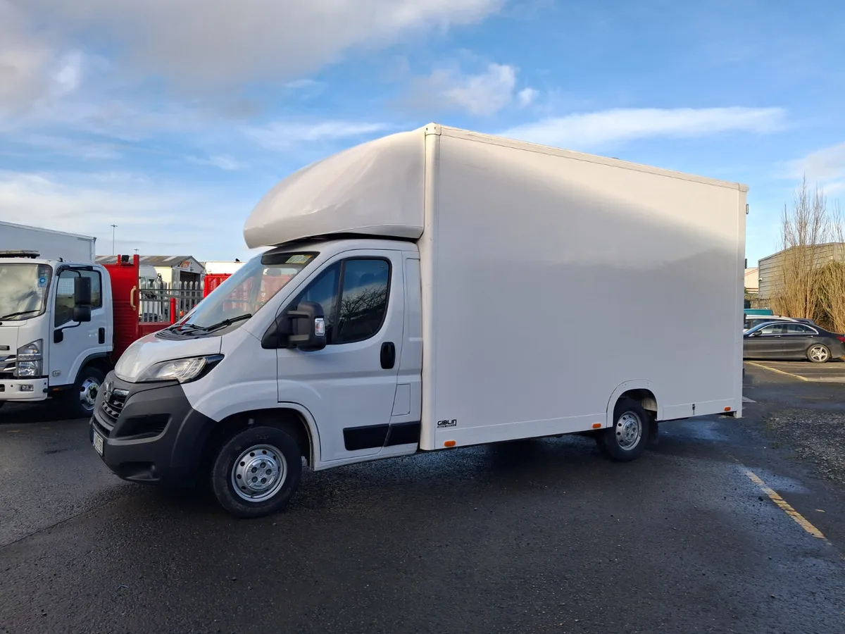 Citroen Low Floor HUGE Volume Luton - Image 1