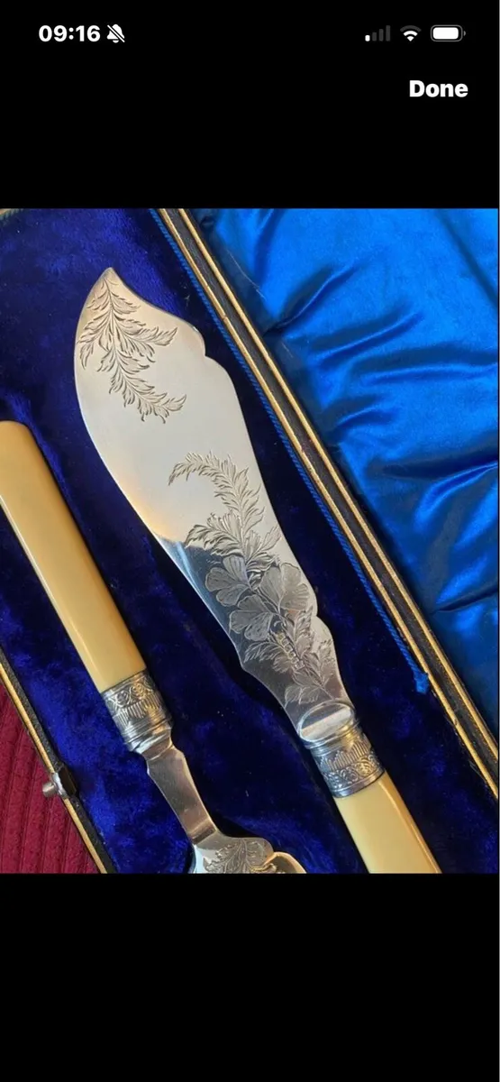 Antique Bone Handle Fish Serving Set - Image 2