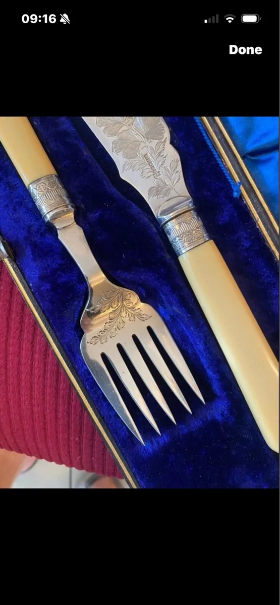 Antique Bone Handle Fish Serving Set - Image 3