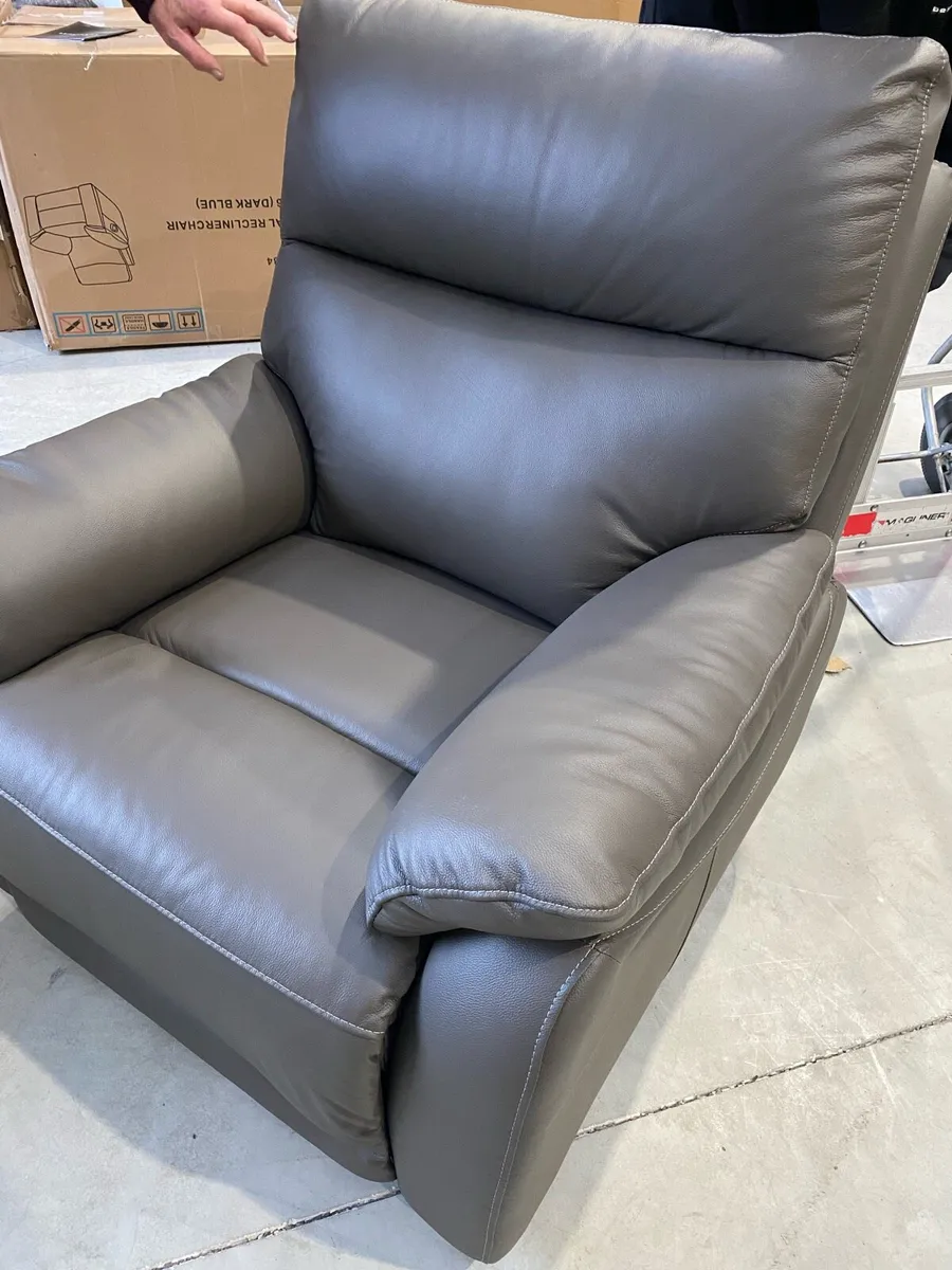 Bruno design electric recliner usb cable brand - Image 2
