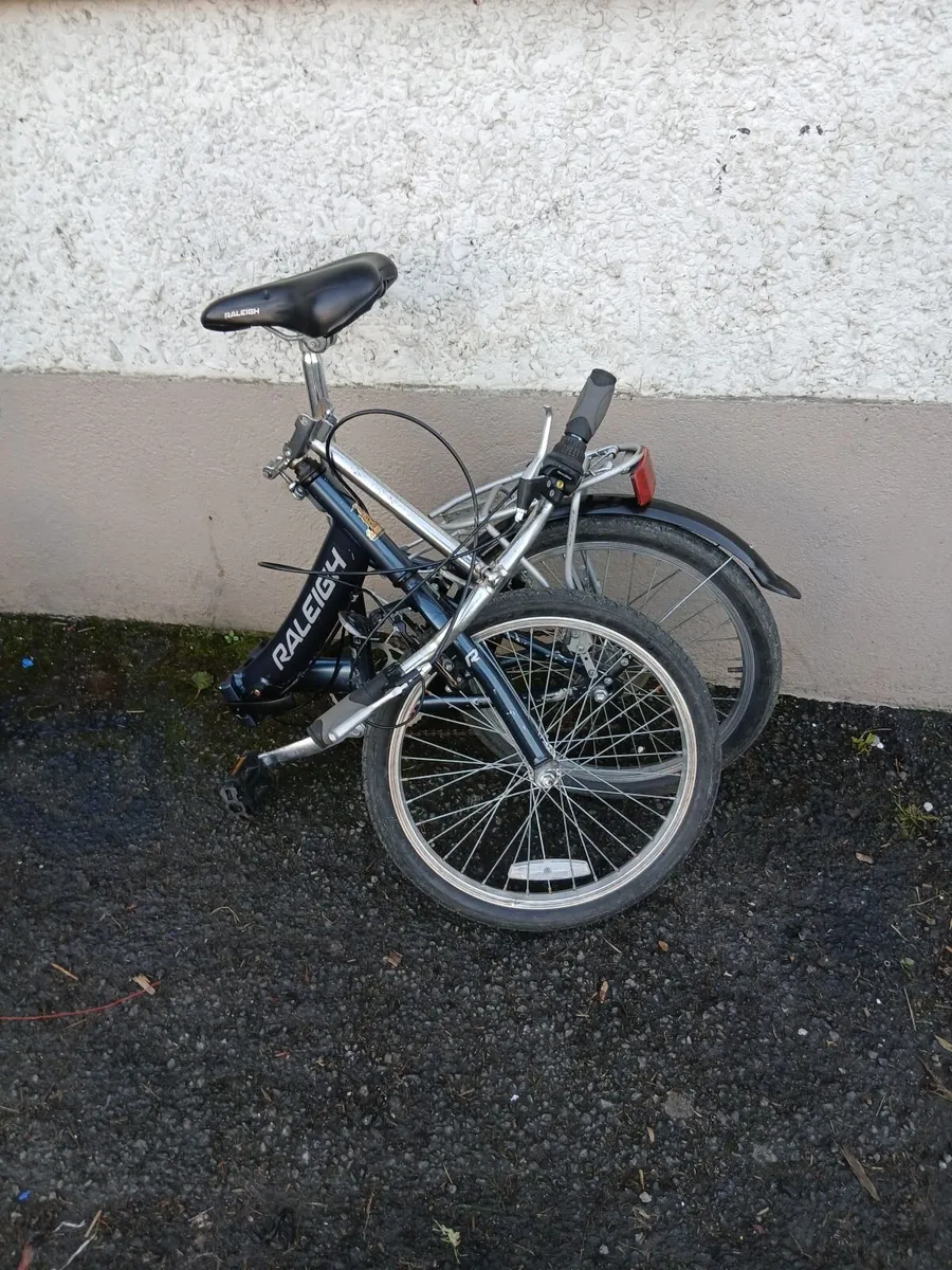 Raleigh folding bike working 100-percent - Image 4