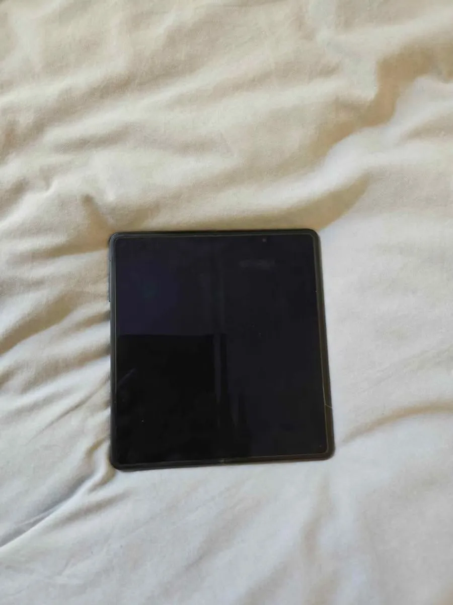 Honor Magic V3 Foldable 512GB Dual Sim with Covers - Image 3