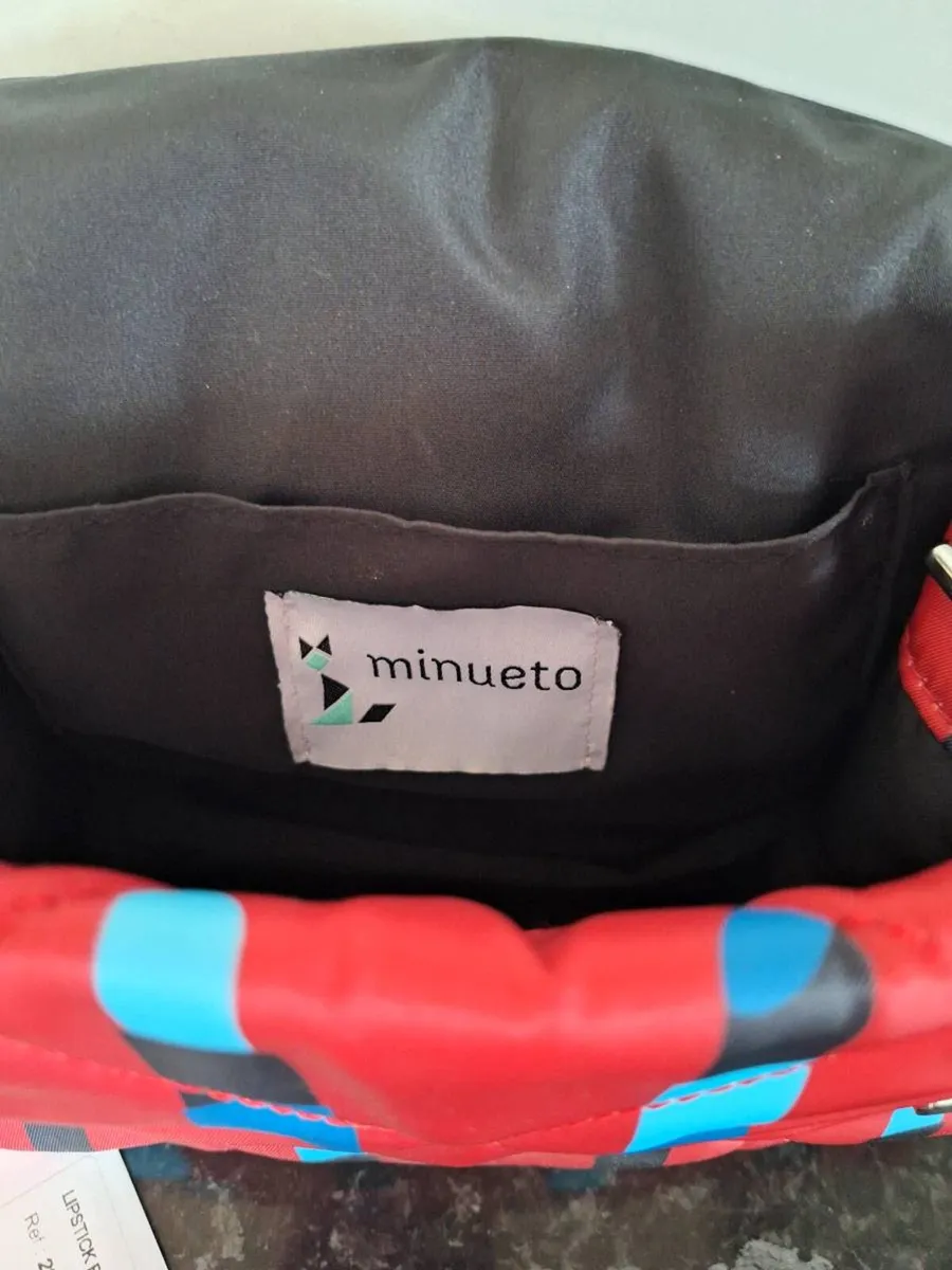 Lovely Minueto lipstick handbag - Image 2