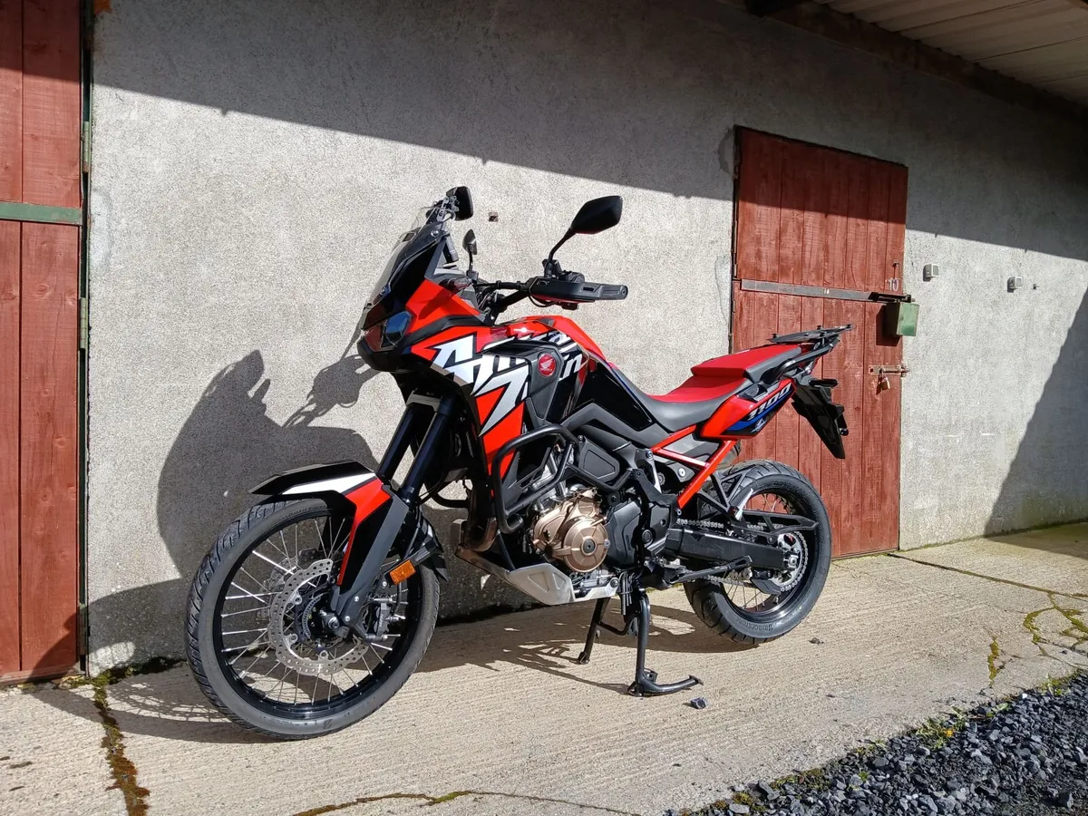 Honda Africa Twin 1100 DCT - Image 1