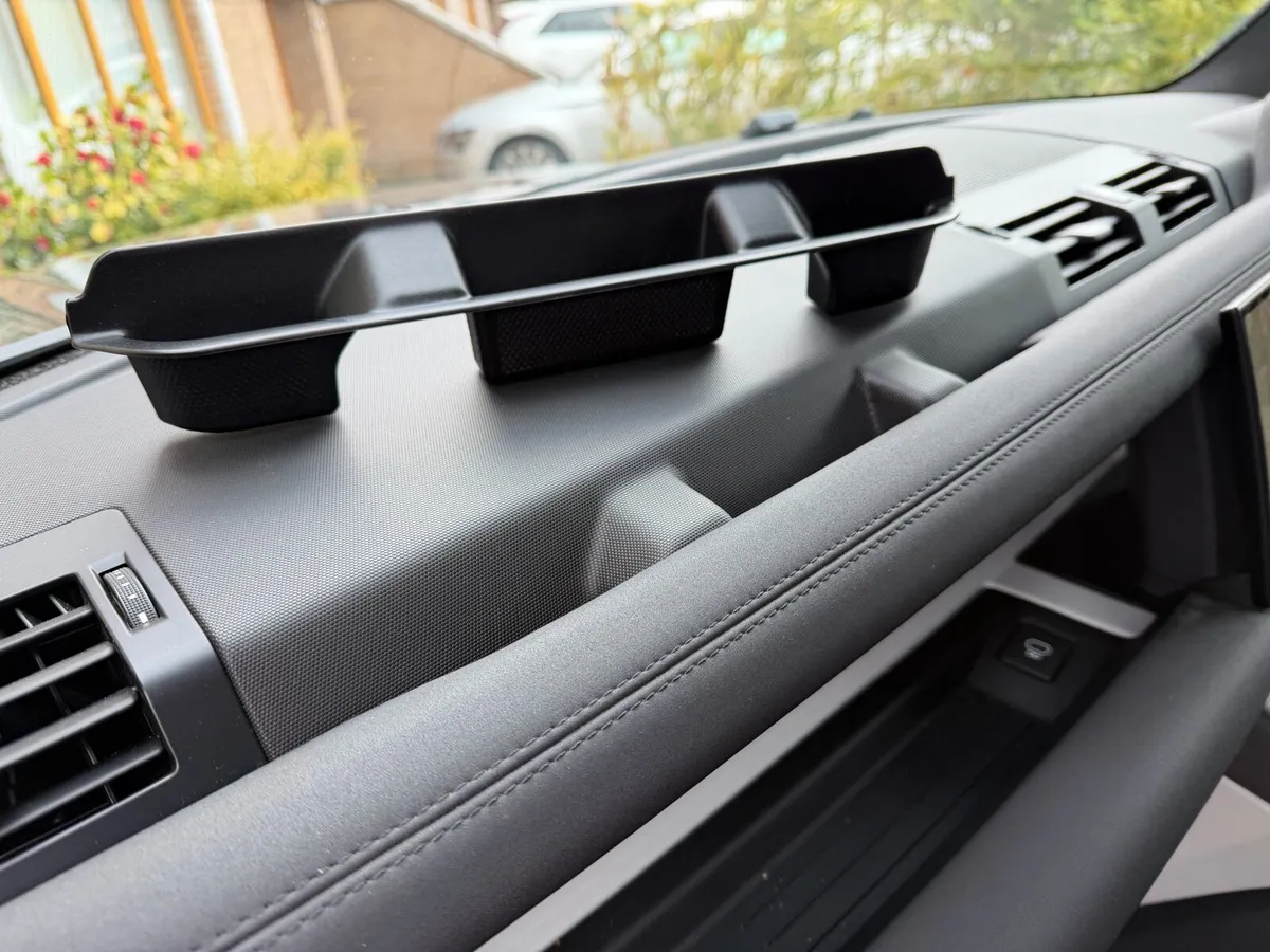 Defender accessories kit - Image 3