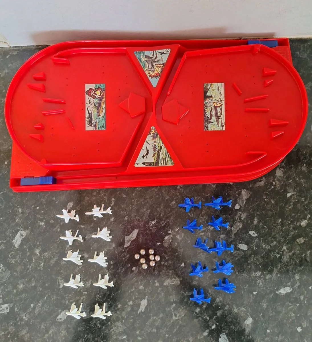 Vintage very rare The Real Air Battle game - Image 3