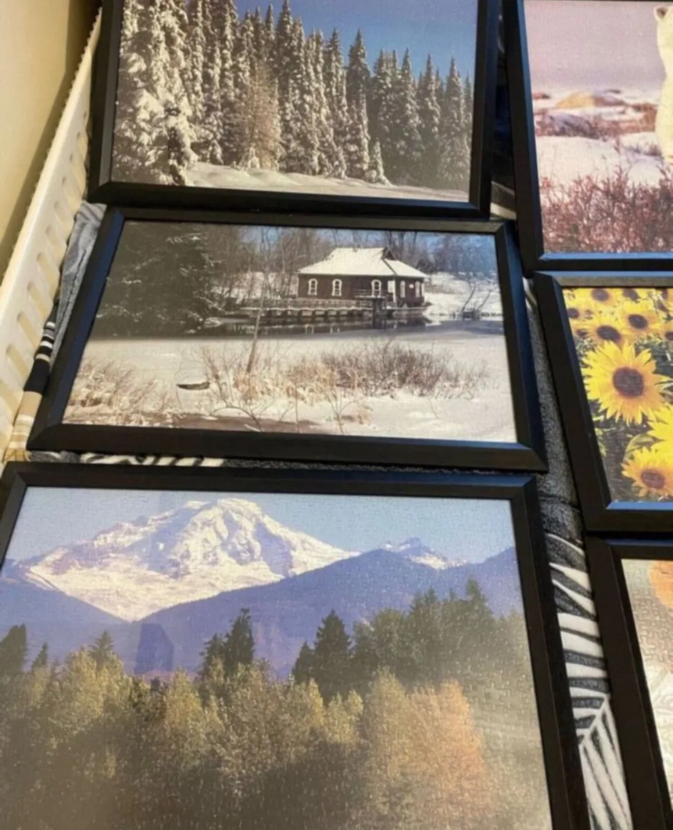 Picture frames - Image 1