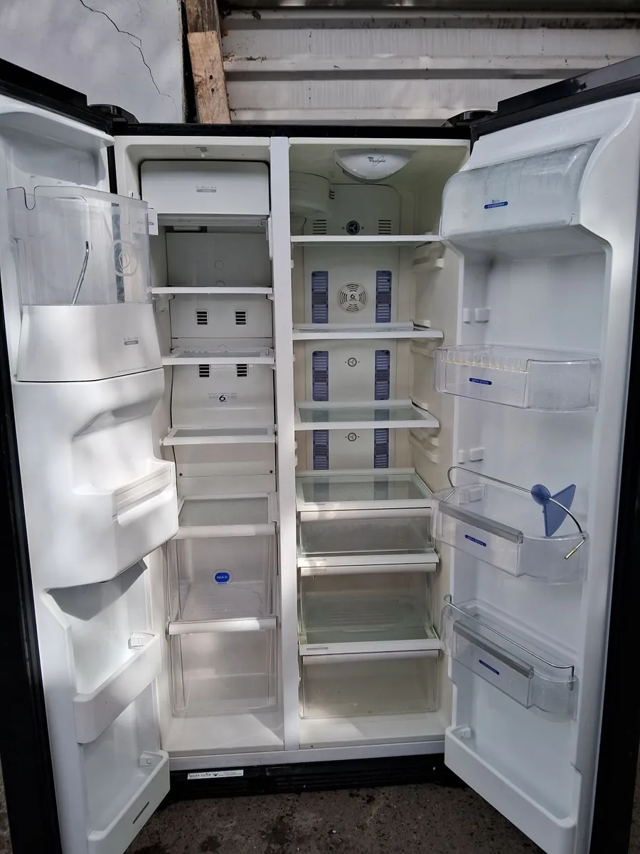 AMERICAN FRIDGE AND FREEZER - Image 4
