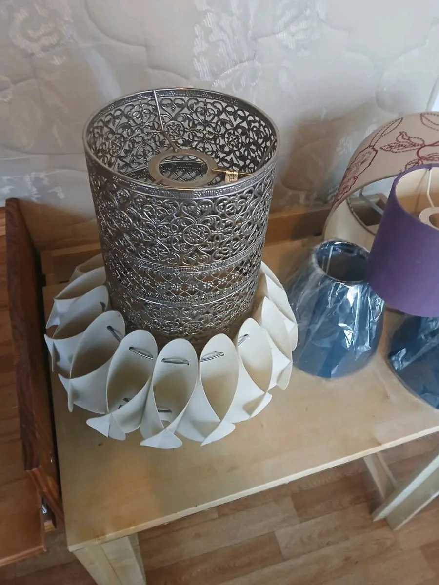 8 Lamp/Light Shades Assrtd Colours/Styles - Image 3