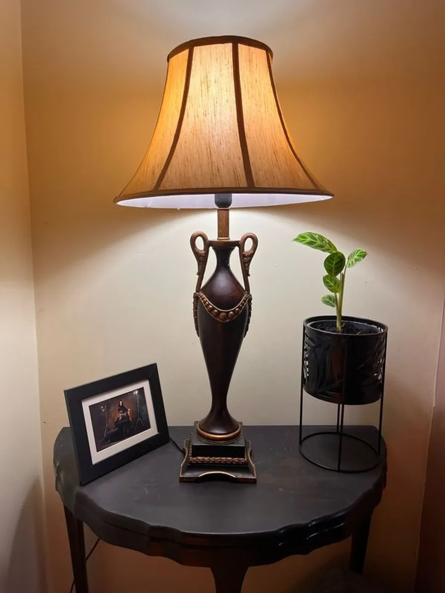 large lamp - Image 2