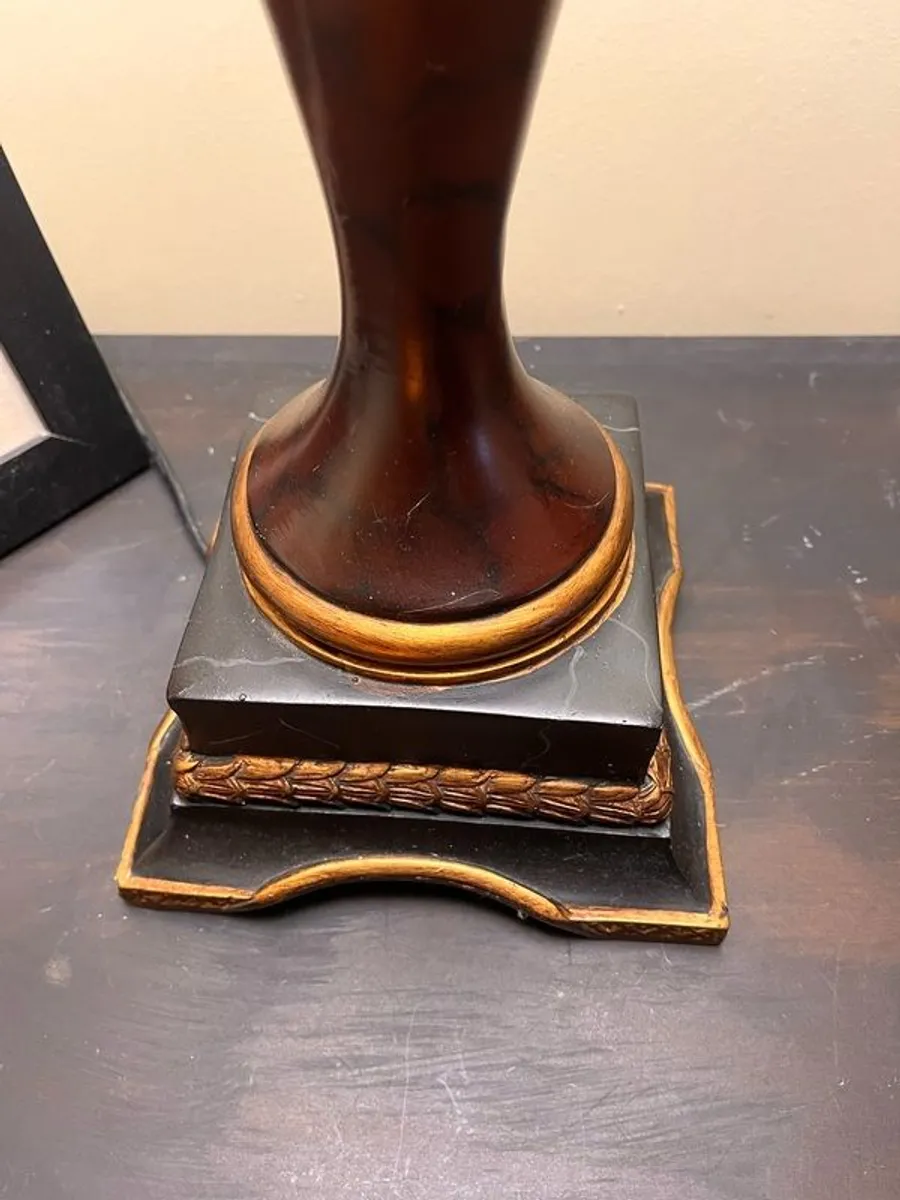 large lamp - Image 3