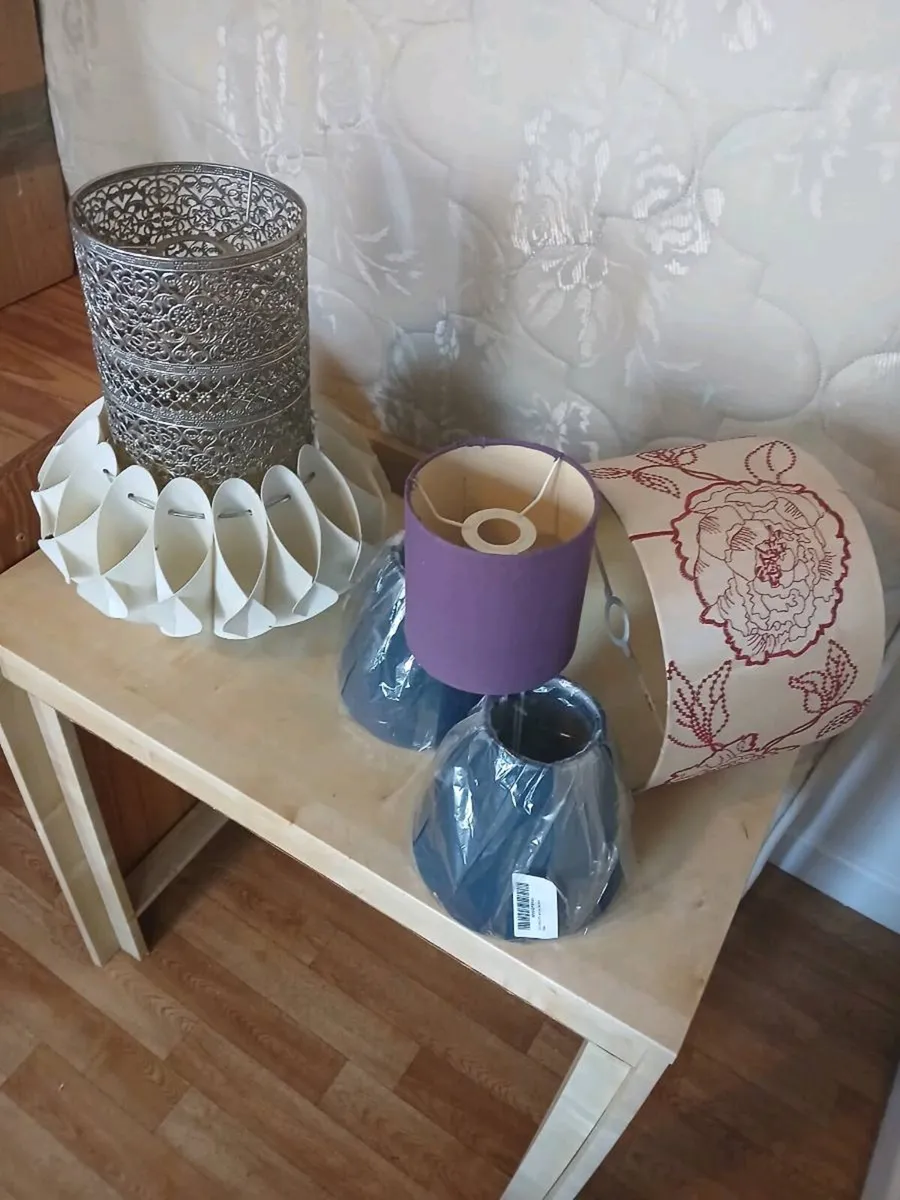 8 Lamp/Light Shades Assrtd Colours/Styles - Image 1