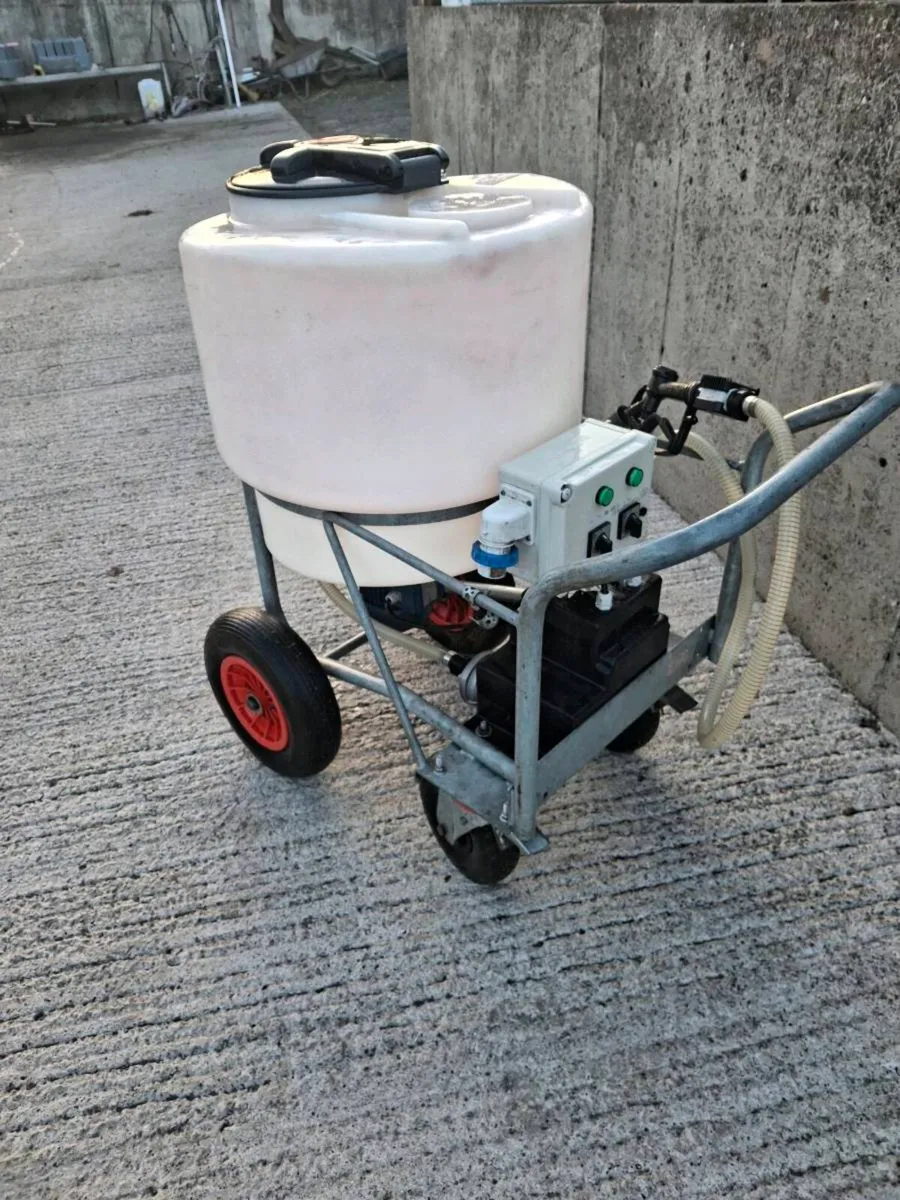 Jfc milkcart - Image 1