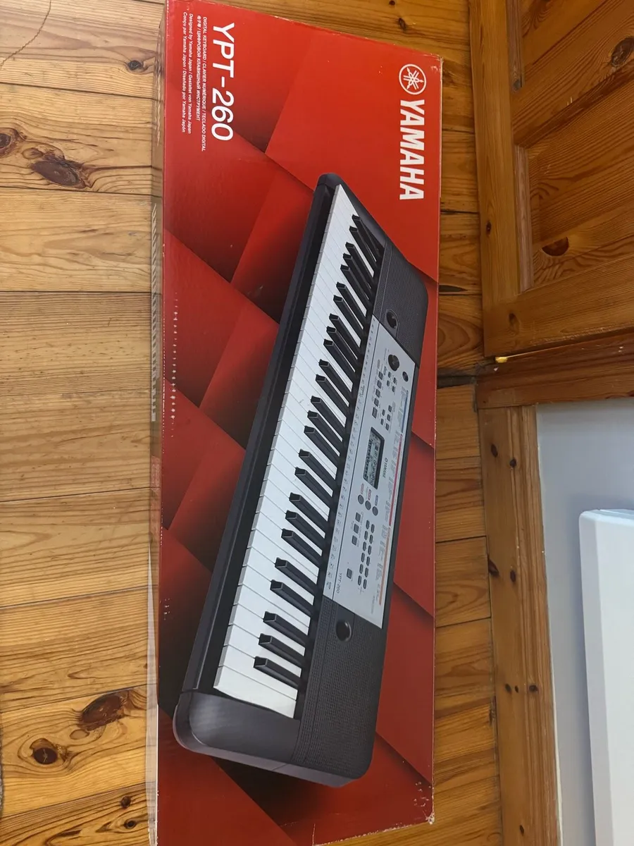 Digital piano - Image 2