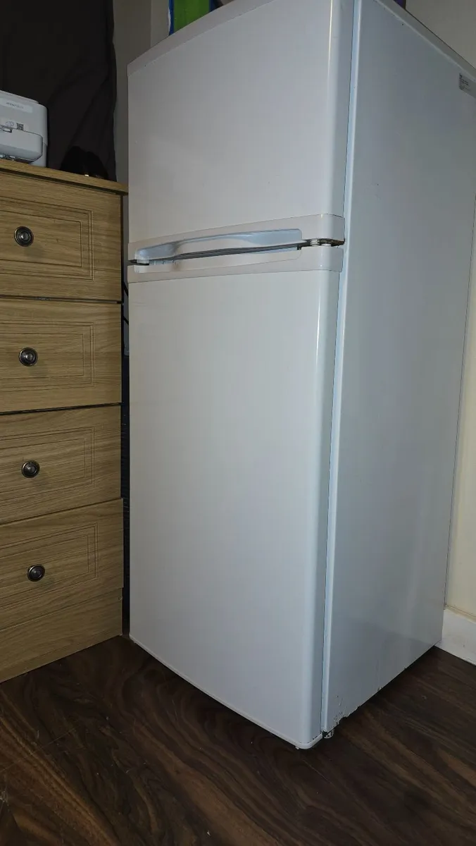 Fridge freezer - Image 2