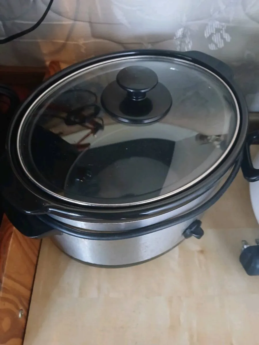 2 X Slow Cookers - Image 4