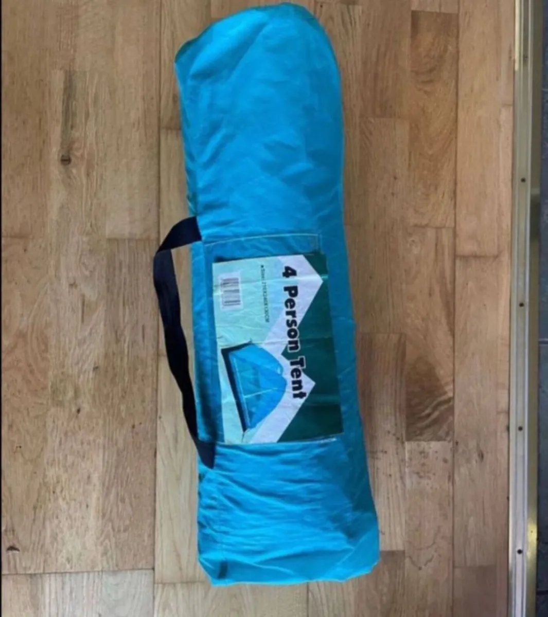 Waterproof 4 person tent no poles