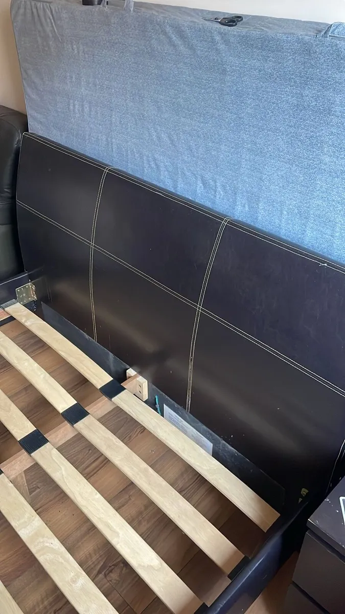 Small double bed with mattress - Image 2