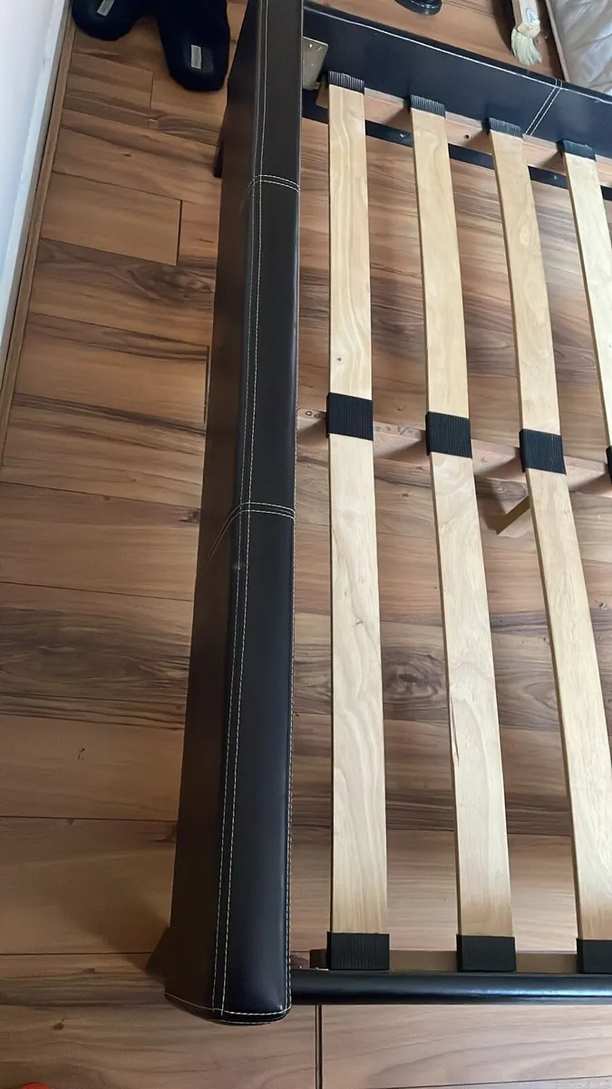 Small double bed with mattress - Image 3