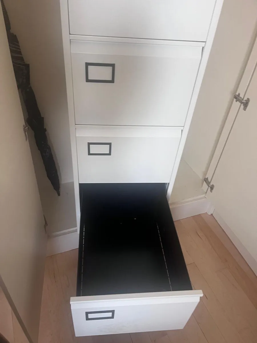 bisley filing cabinet - Image 2