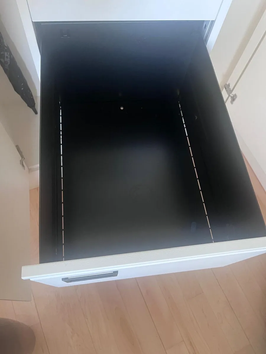 bisley filing cabinet - Image 3