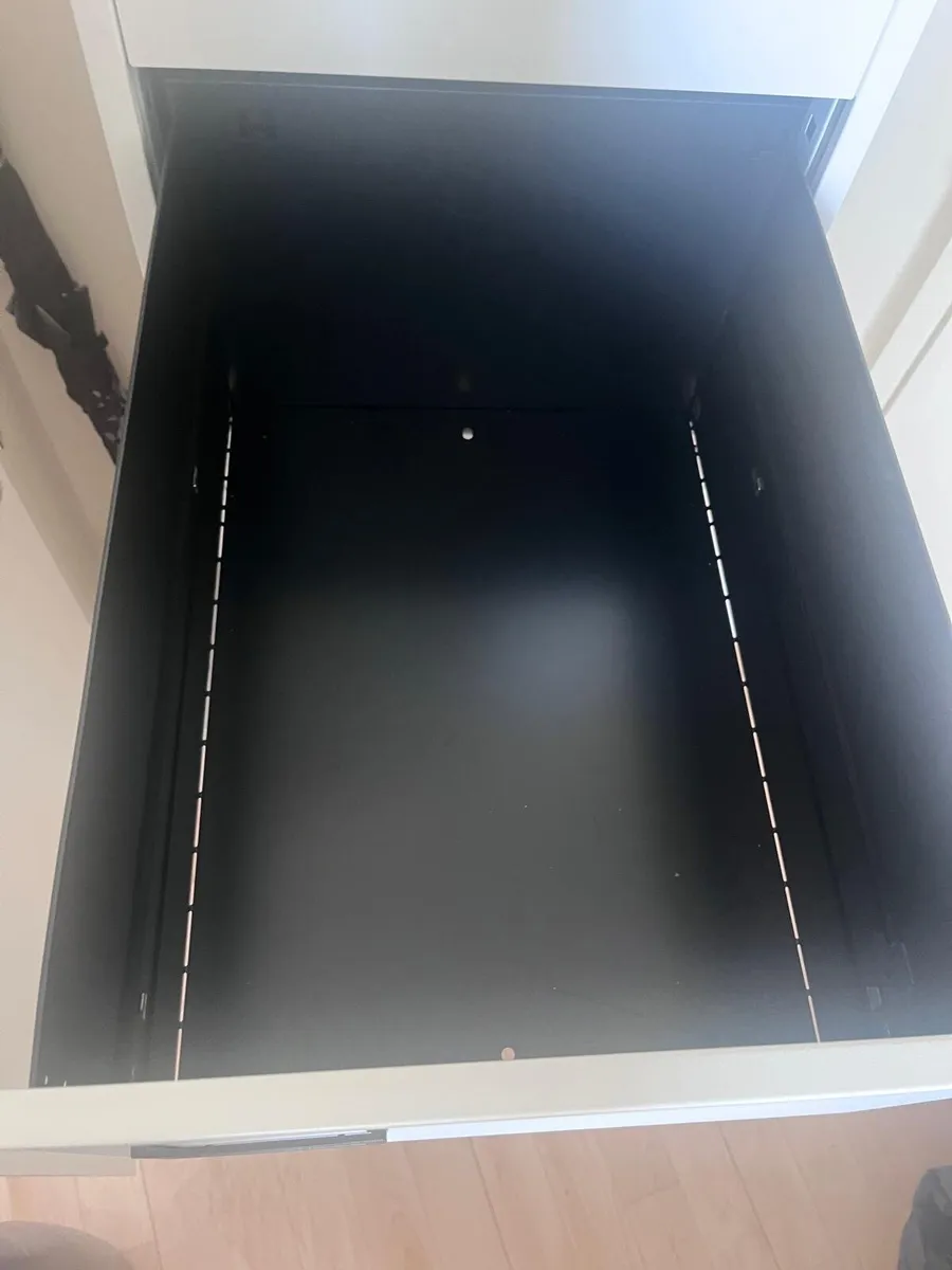 bisley filing cabinet - Image 4