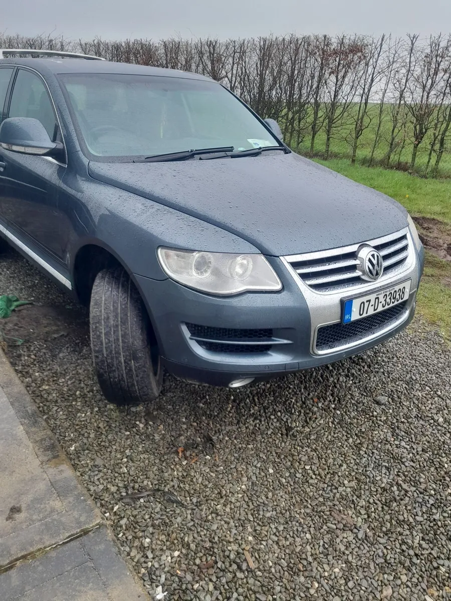 Volkswagen Touareg  3.0  v6 tdi crewcab - Image 2