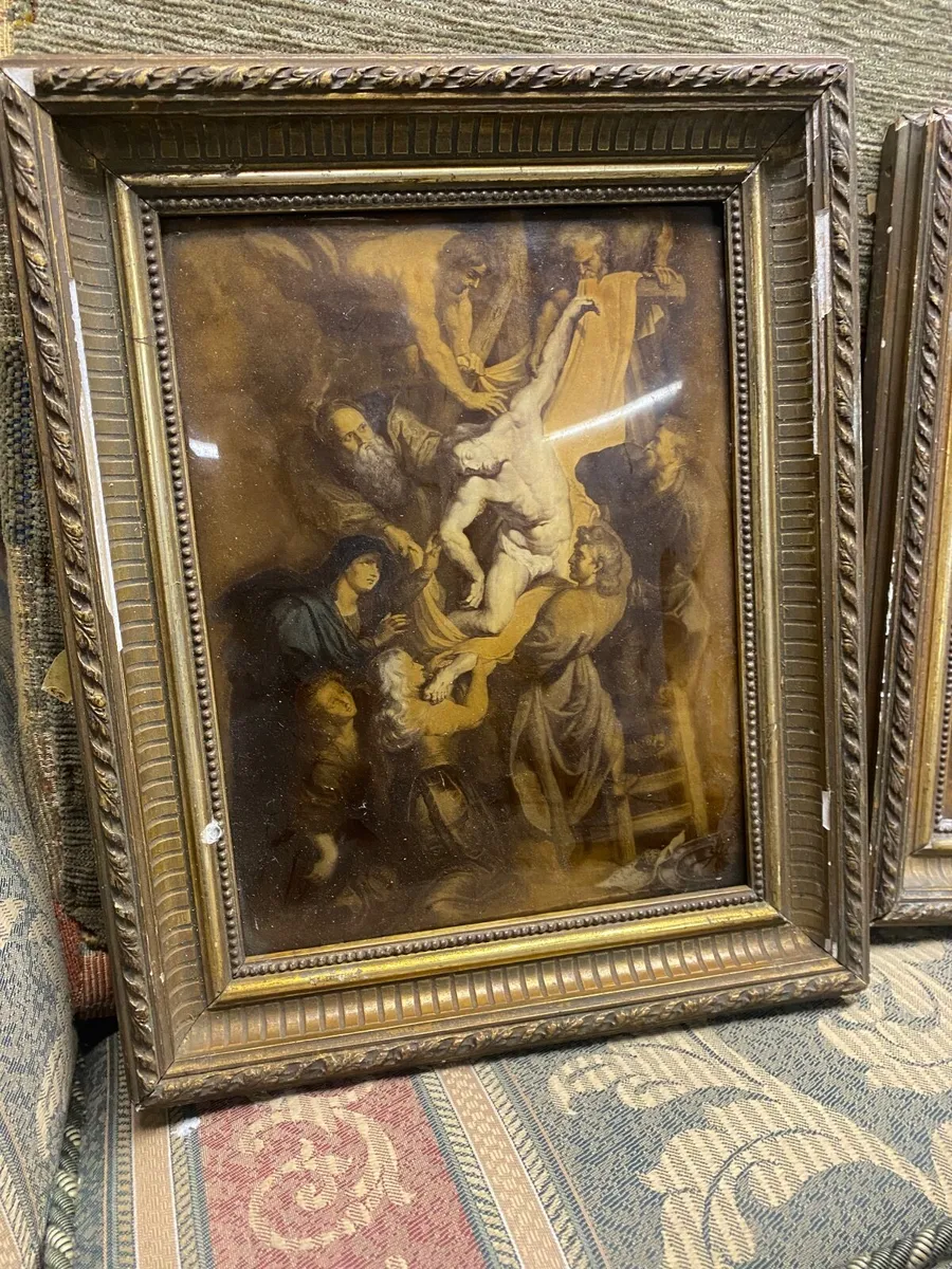 Pair of antique crystoleums - Image 1