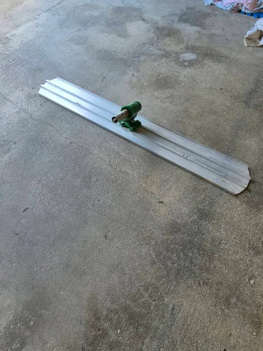 Magnesium Float - Image 1