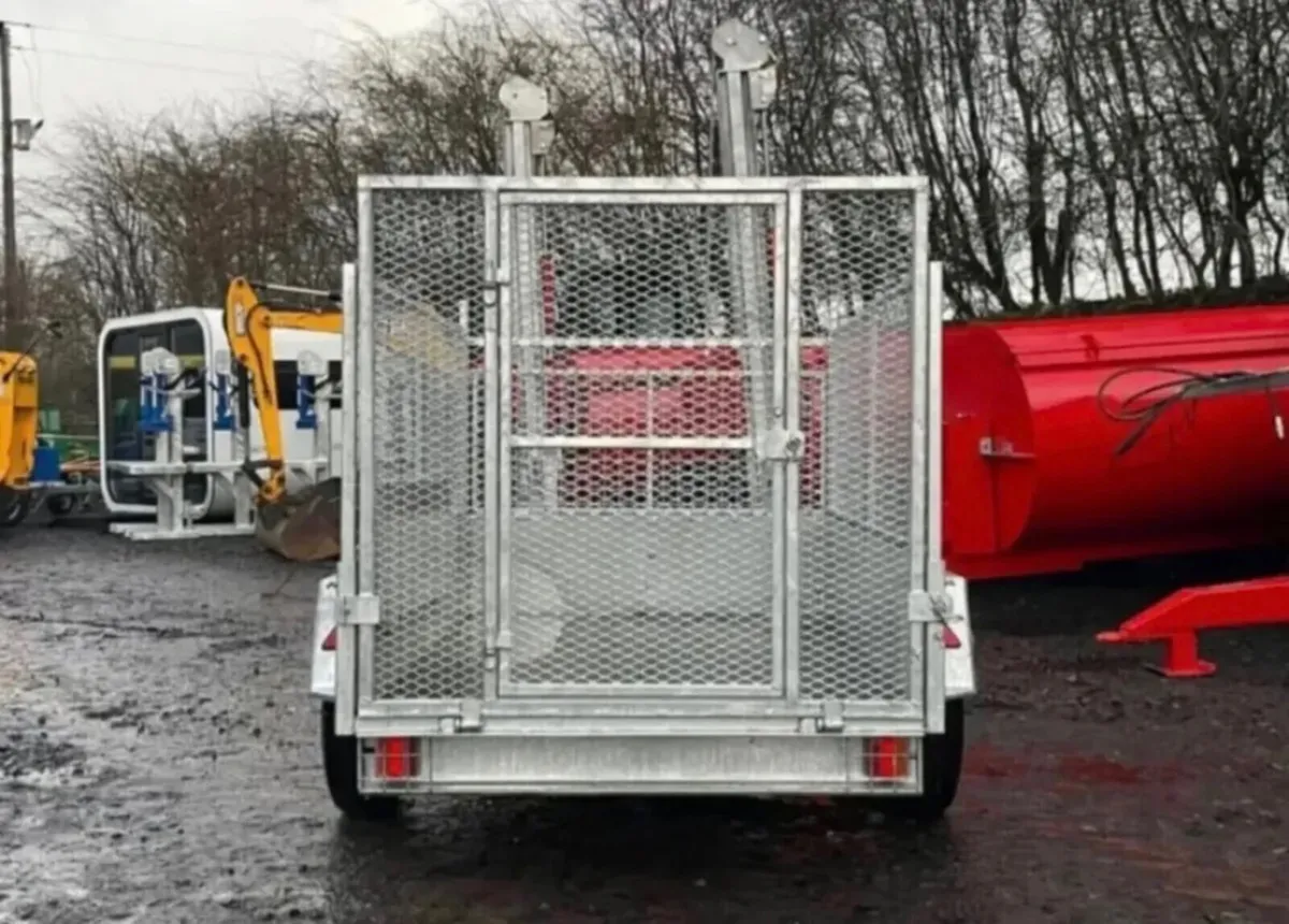 MCN TRAILER 4’2” x 6’8” NEW - Image 4