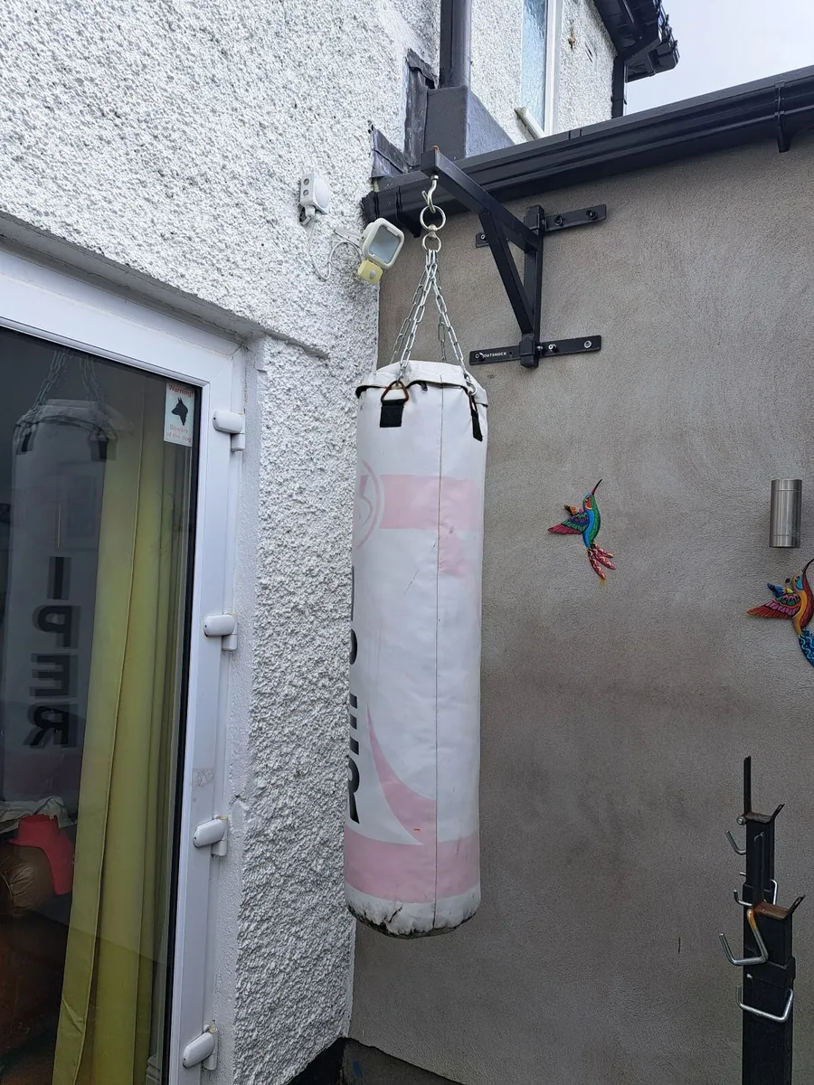 Boxing bag bracket - Image 3