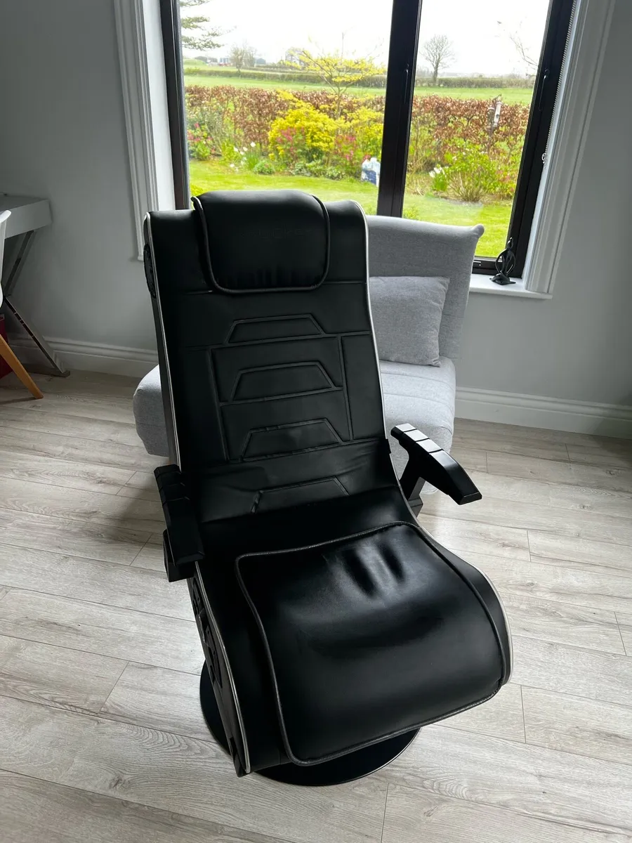X Rocker Gaming Chair - Image 1
